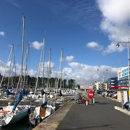 Soleil Et Bateau Apartment Courseulles-sur-Mer Luaran gambar